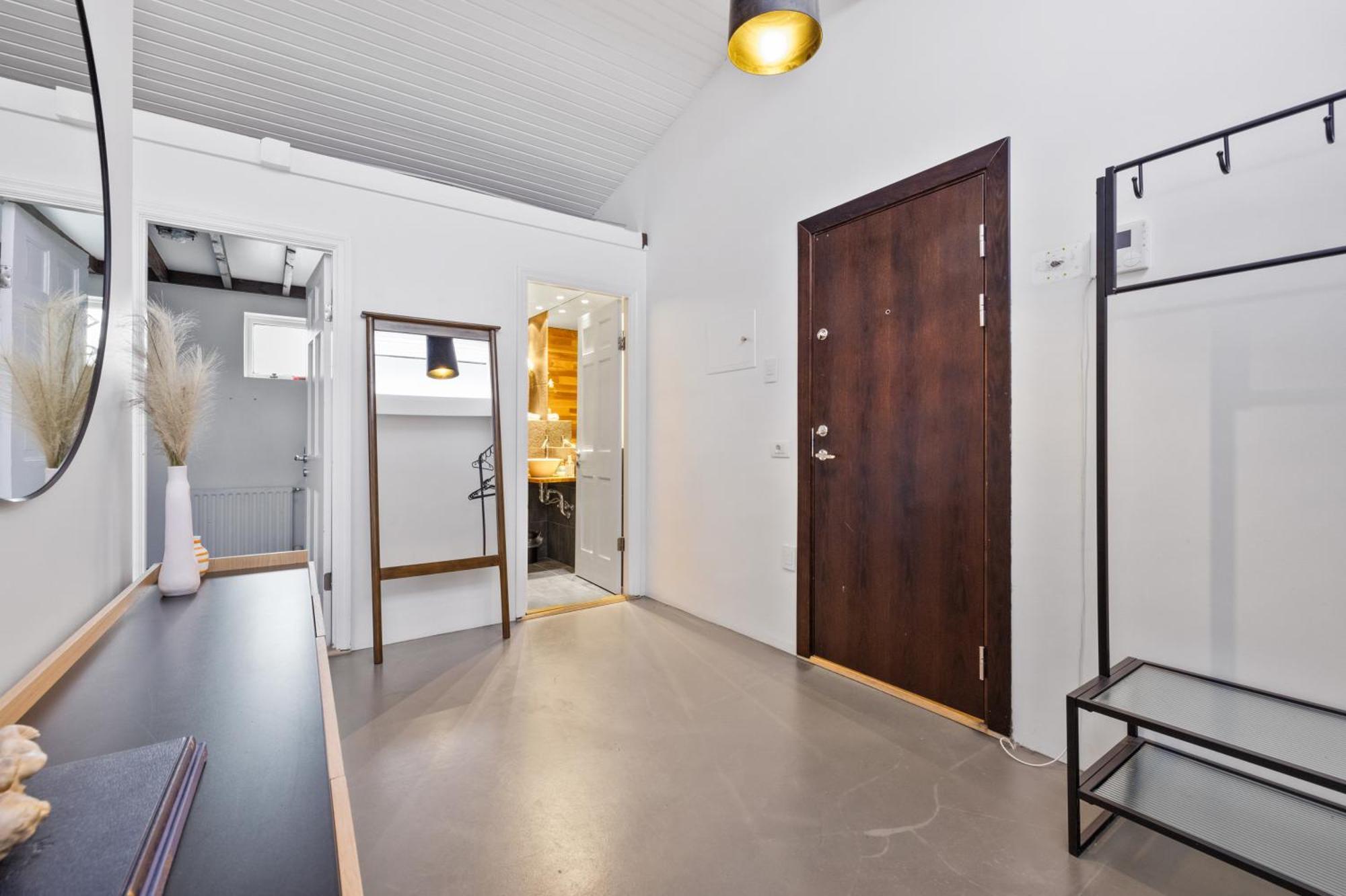 Penthouse Apt On The Shopping Street-Free Parking Reykjavík Buitenkant foto